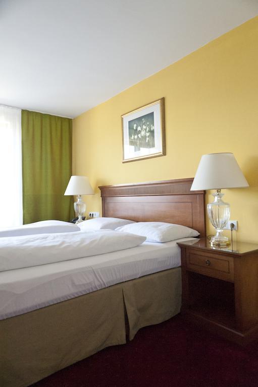 Hotel Alpenkrone Filzmoos Habitación foto