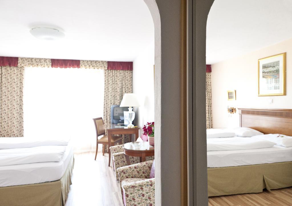 Hotel Alpenkrone Filzmoos Habitación foto
